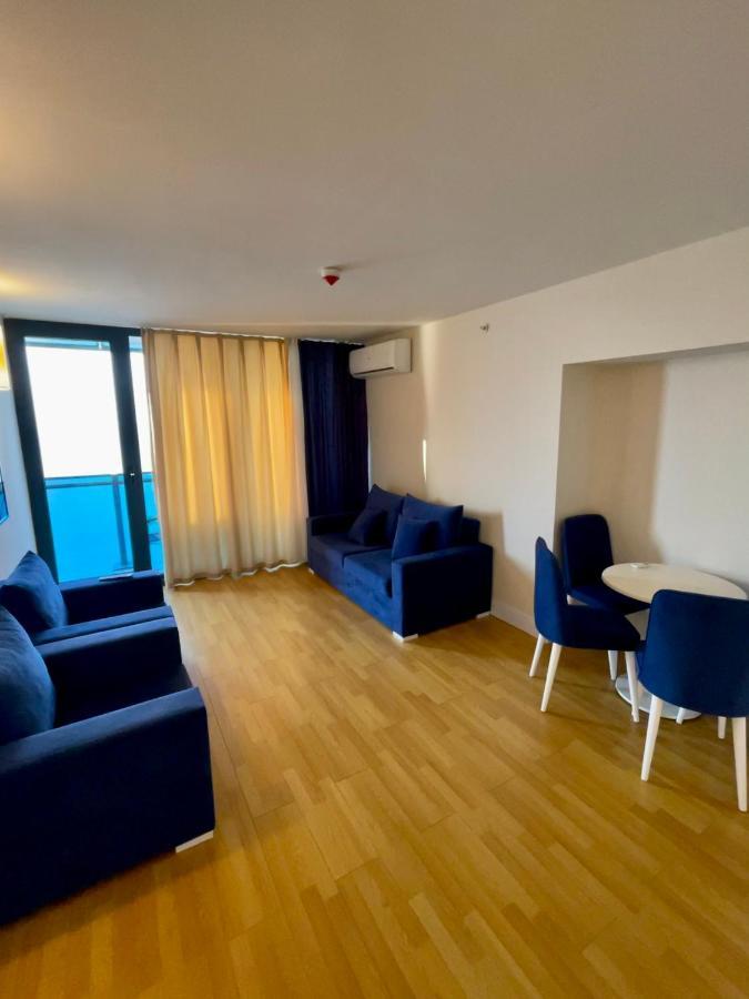 Panorama Aparthotel Orbi City Batumi Exterior foto