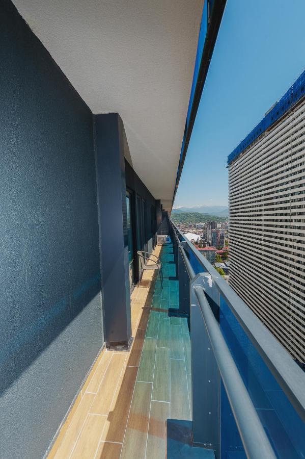 Panorama Aparthotel Orbi City Batumi Exterior foto
