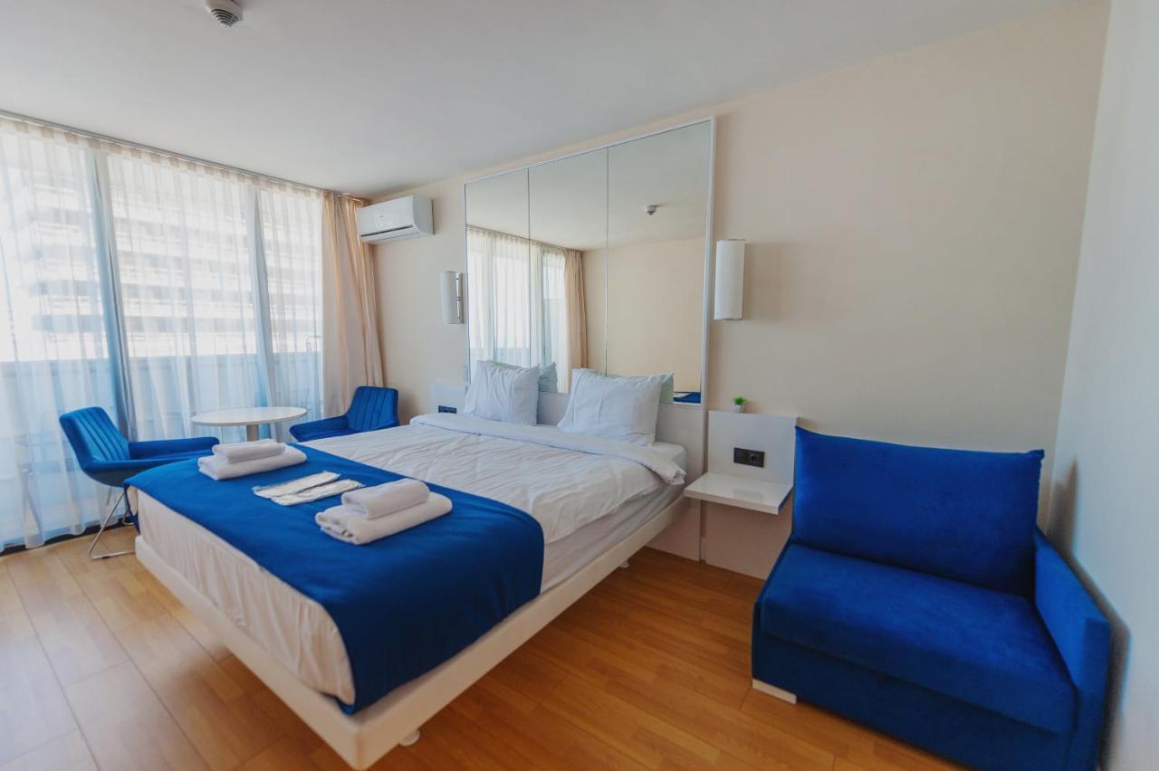 Panorama Aparthotel Orbi City Batumi Exterior foto